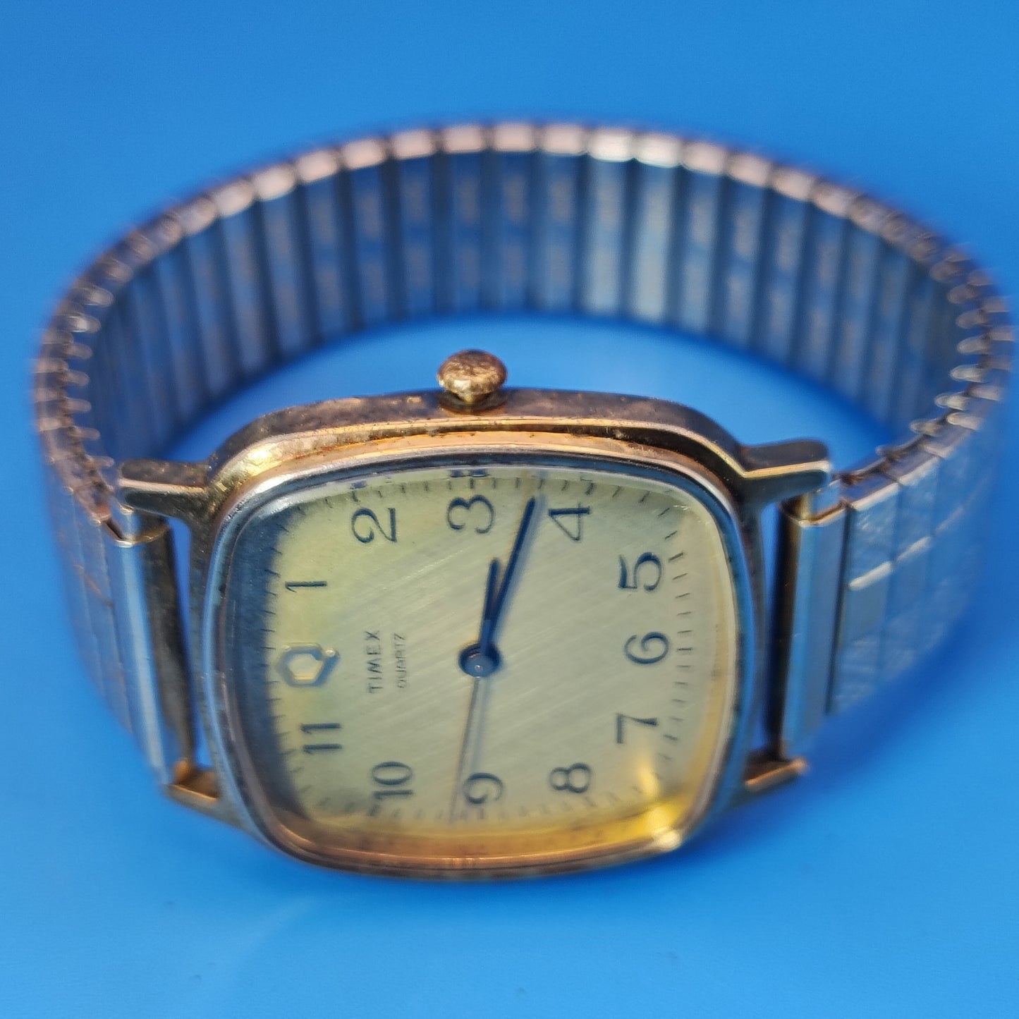 Vintage 1972 Timex Tank 30mm Mens Quartz Watch Gold Tone Stretch Bracelet Fits wrists up to size 9