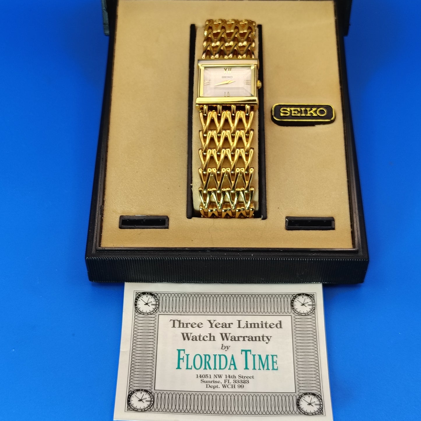 Rare Vintage 1981 Seiko Tank 18mm Women's Quartz Luxury Watch New Old Stock Full Set Never Worn Box and Papers