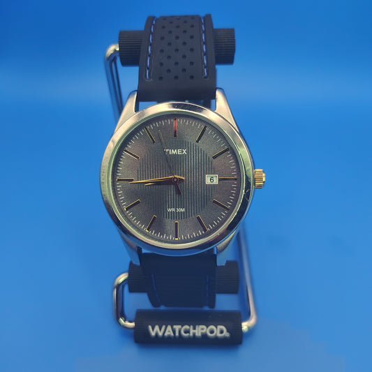 2016 Timex Date 39mm Men's Quartz Watch New Rubber Strap SS Deployment Clasp