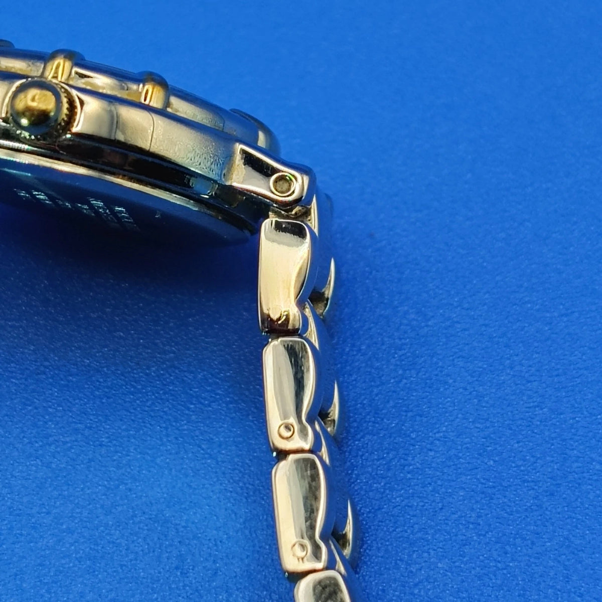 Vintage 1996 Anne Klein Y121E 23mm Women's Quartz Dress Watch W/ Near Mint