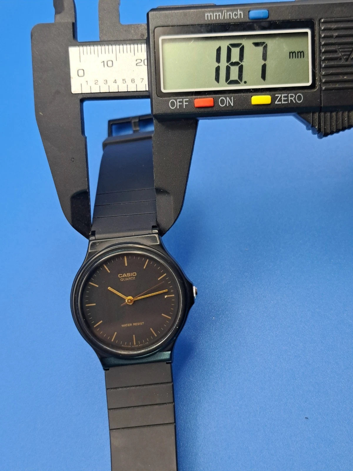 Vintage 2016 CasioMQ-24 1987 Reissue 36mm Mens Quartz Retro Watch Restored