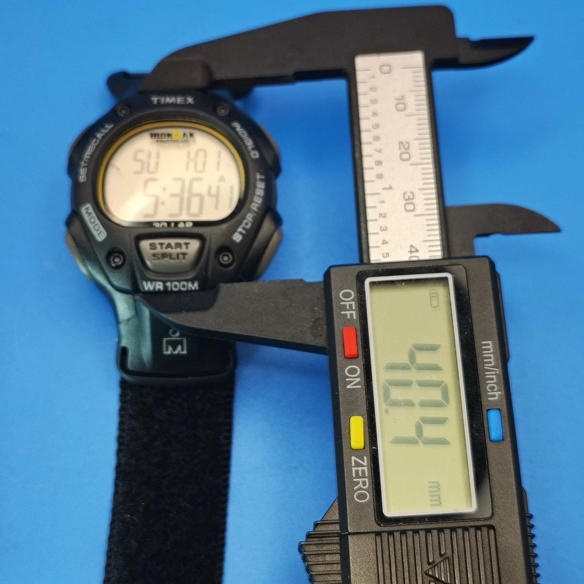 Timex 2015 Expedition Ironman Triathlon Indiglo 40mm Mens Quartz Watch 100M WR