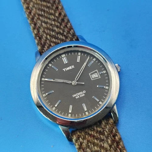 Vintage 2010 Timex Indiglo Date 37mm Mens Quartz Watch New Woven Wool Strap