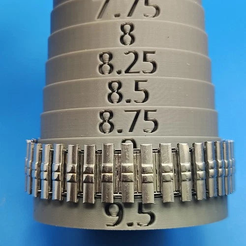 Vintage 1986 Pulsar by Seiko 34mm Men's Quartz Two Tone Watch Screw Back