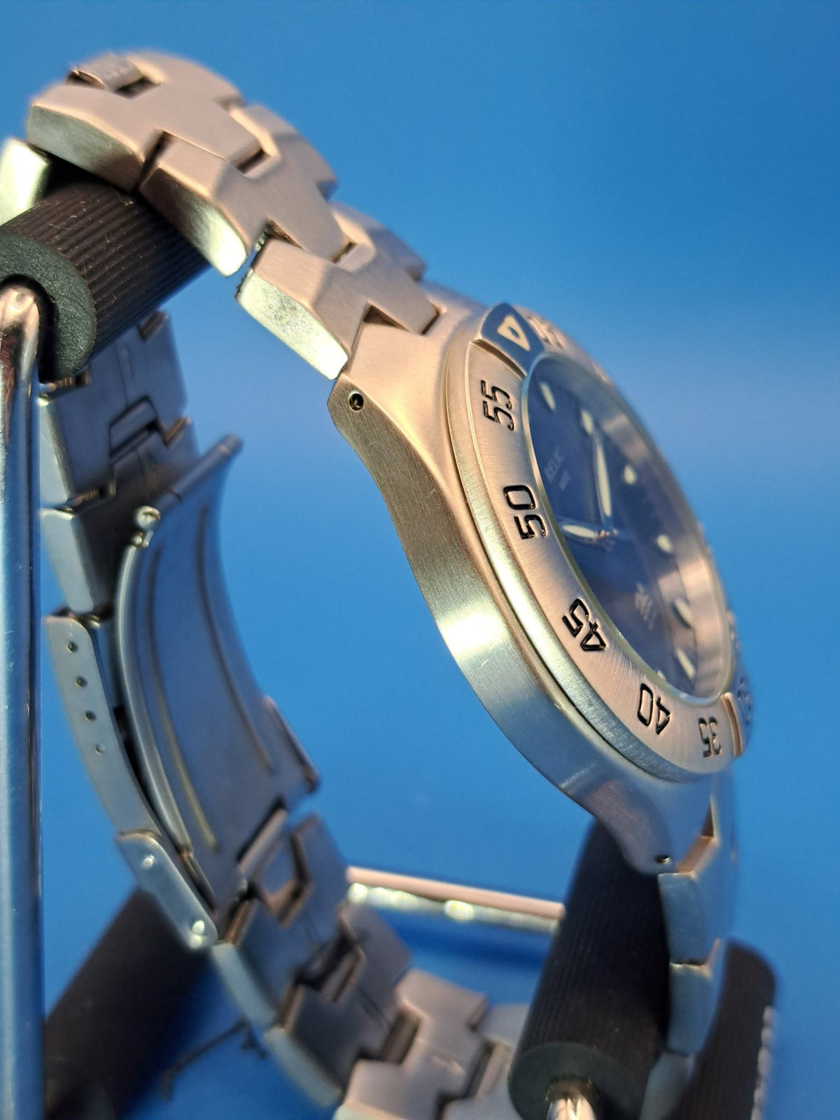 Relic Wet R11507 watch photo 2