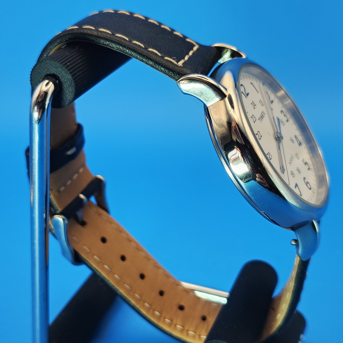 Vintage Timex INDIGLO 40mm Mens Quartz Watch Genuine Leather Quick Change Strap