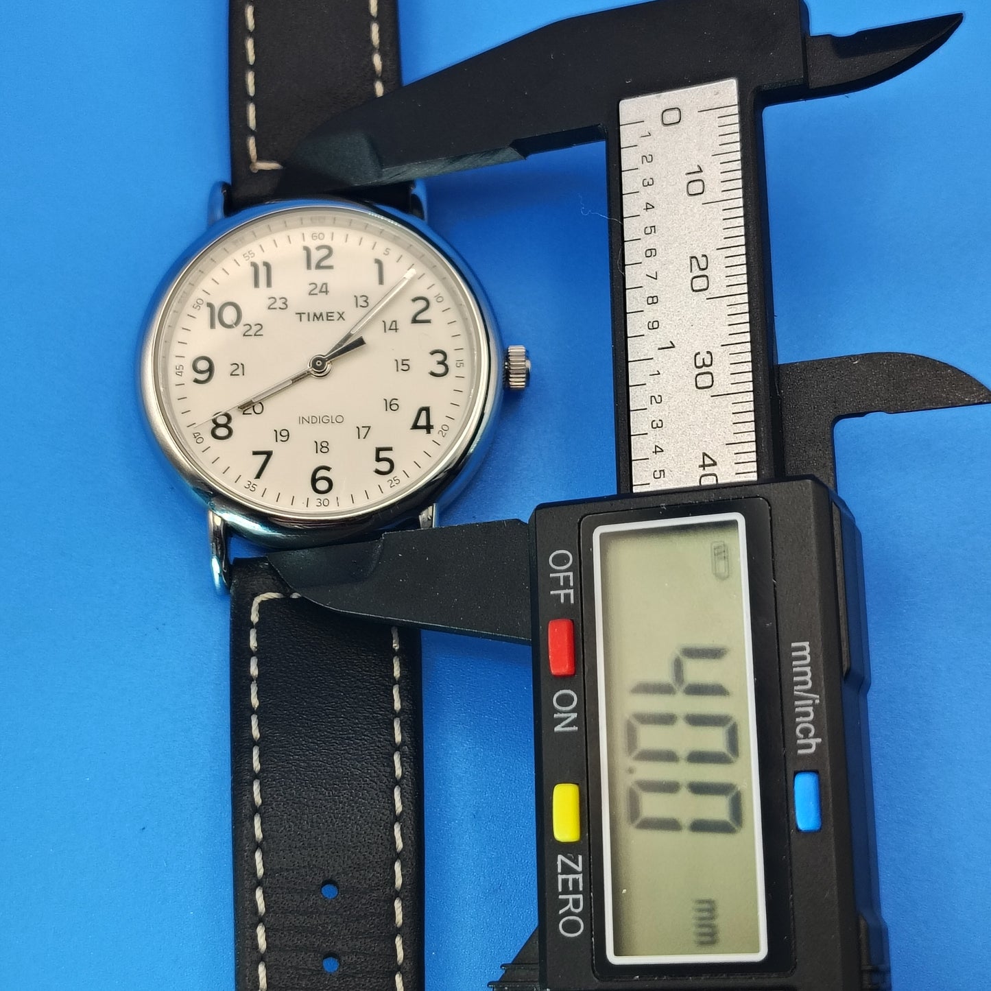 Vintage Timex INDIGLO 40mm Mens Quartz Watch Genuine Leather Quick Change Strap