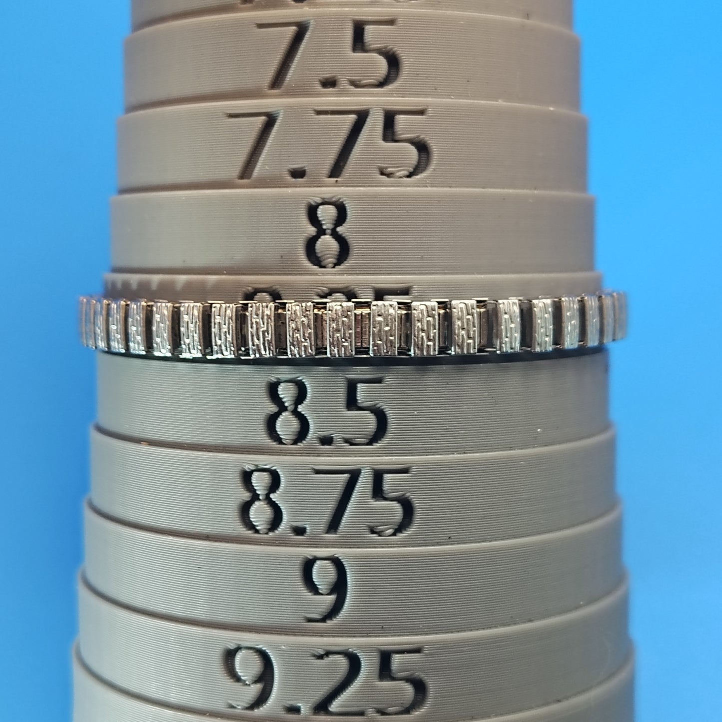 Vintage 1975 Timex 20mm Women's Quartz Cocktail Watch Stretch Bracelet New Battery