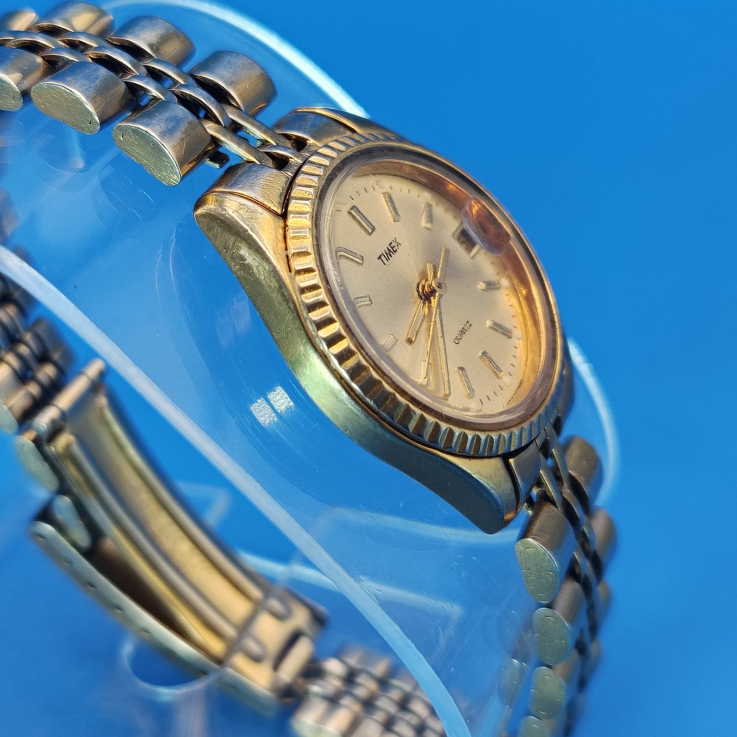Vintage 1984 Timex Presidential Date 24mm Women's Quartz Watch Sunburst Dial
