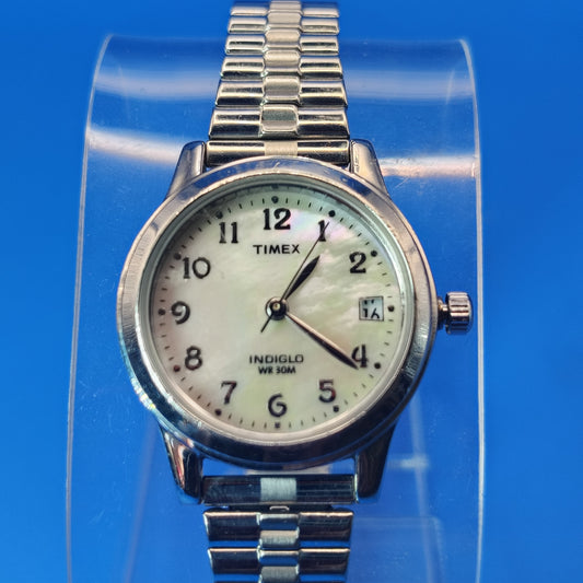 Vintage 1996 Timex Indiglo Date Mother Of Pearl Dial 25mm Women's Quartz Watch
