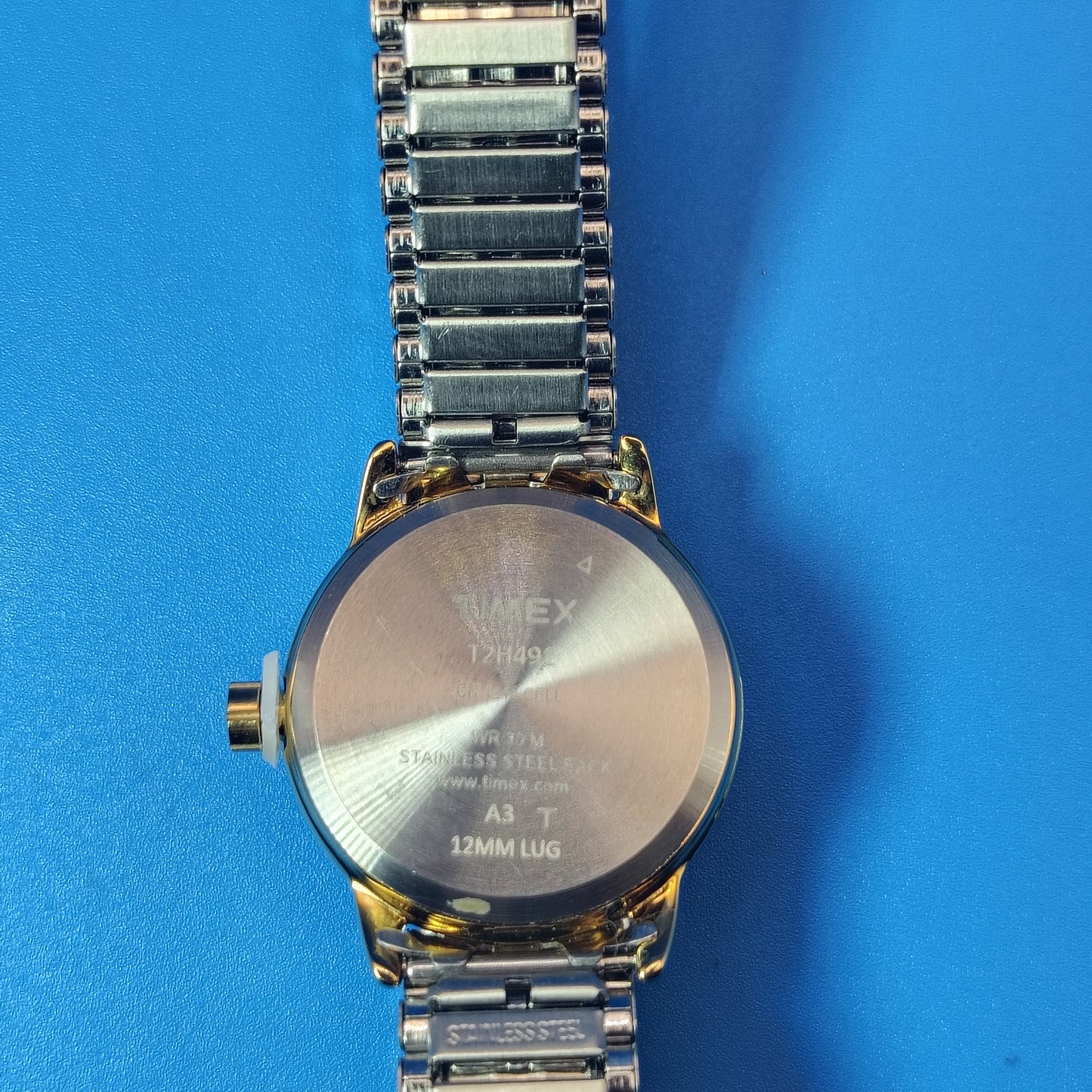 Vintage 2005 Timex Indiglo Date 25mm Women's Quartz Two Tone Watch Stretch Band