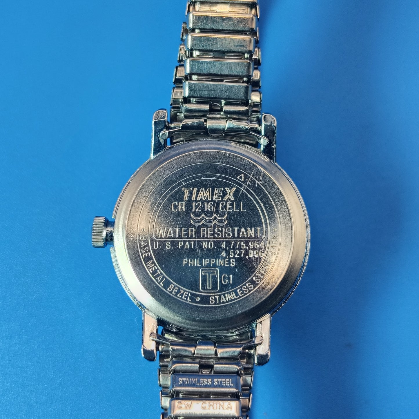 Vintage 1993 Timex Indiglo 23mm Women's Quartz Watch Stretch Bracelet