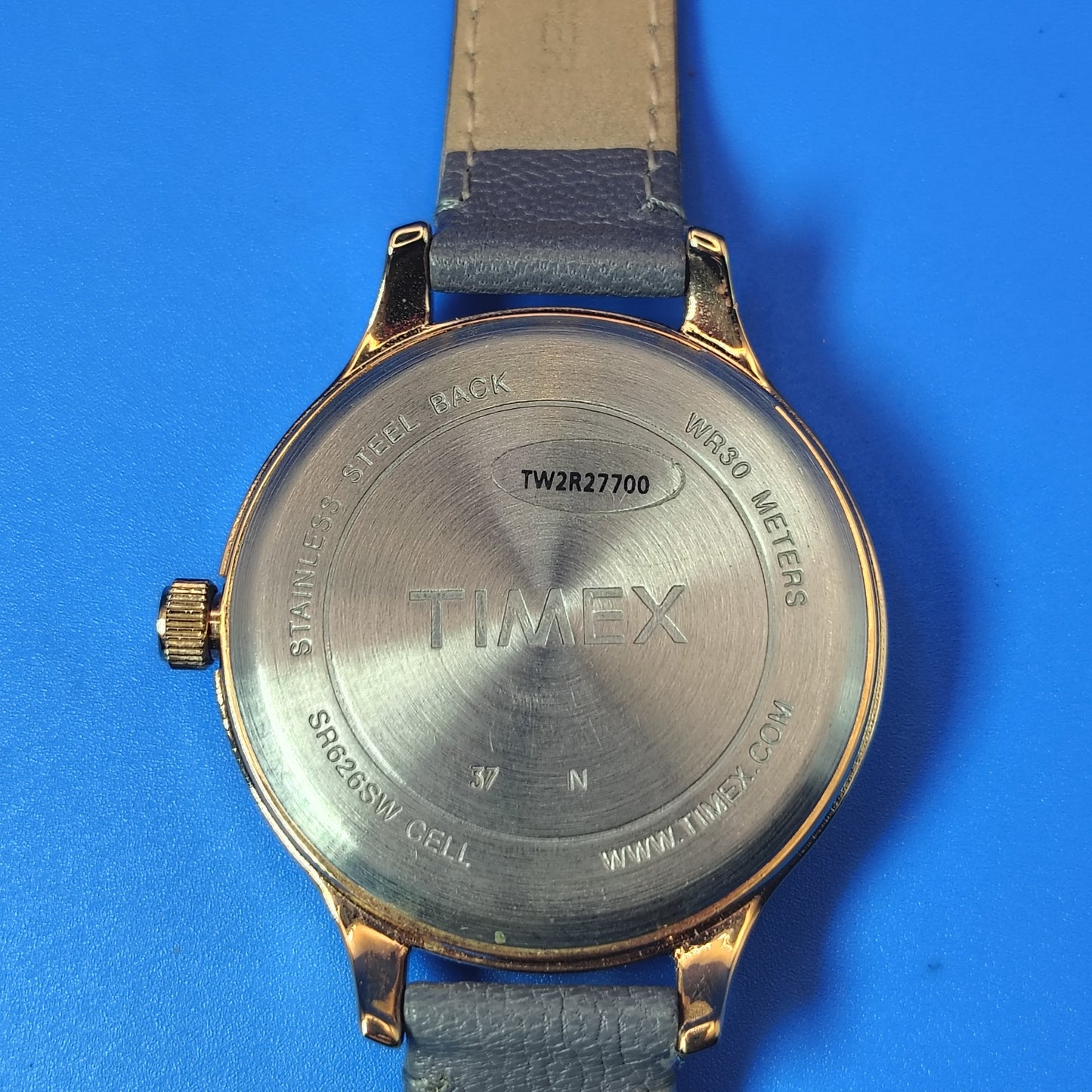 Vintage 2004 Timex Rare Guilloche Dial 36mm Women's Quartz Watch Genuine Leather Strap