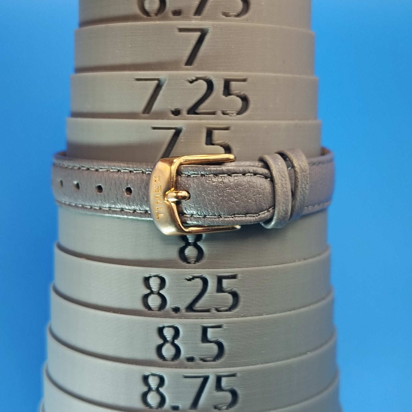 Vintage 2004 Timex Rare Guilloche Dial 36mm Women's Quartz Watch Genuine Leather Strap