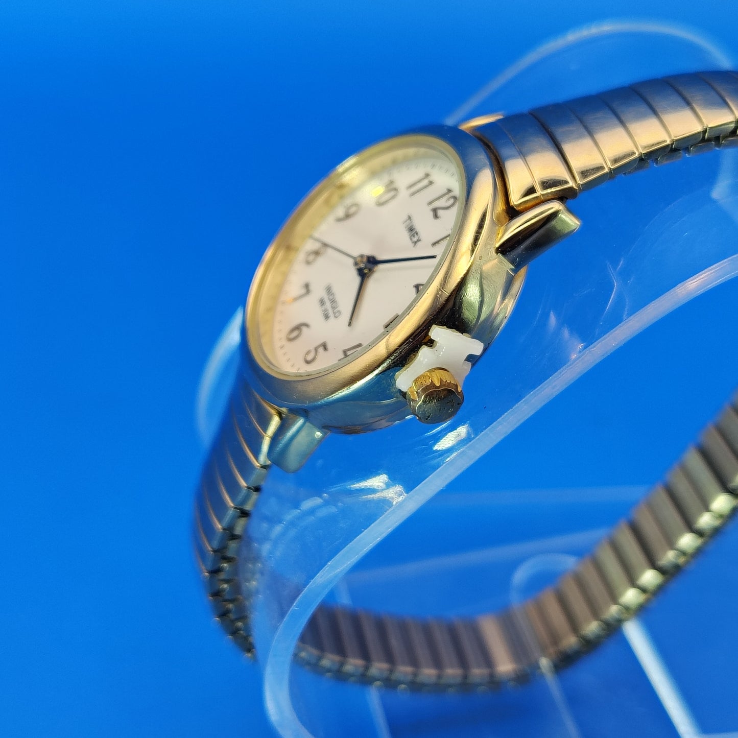 Vintage 1994 Timex Indiglo 25mm Women's Quartz Watch SS Stretch Bracelet