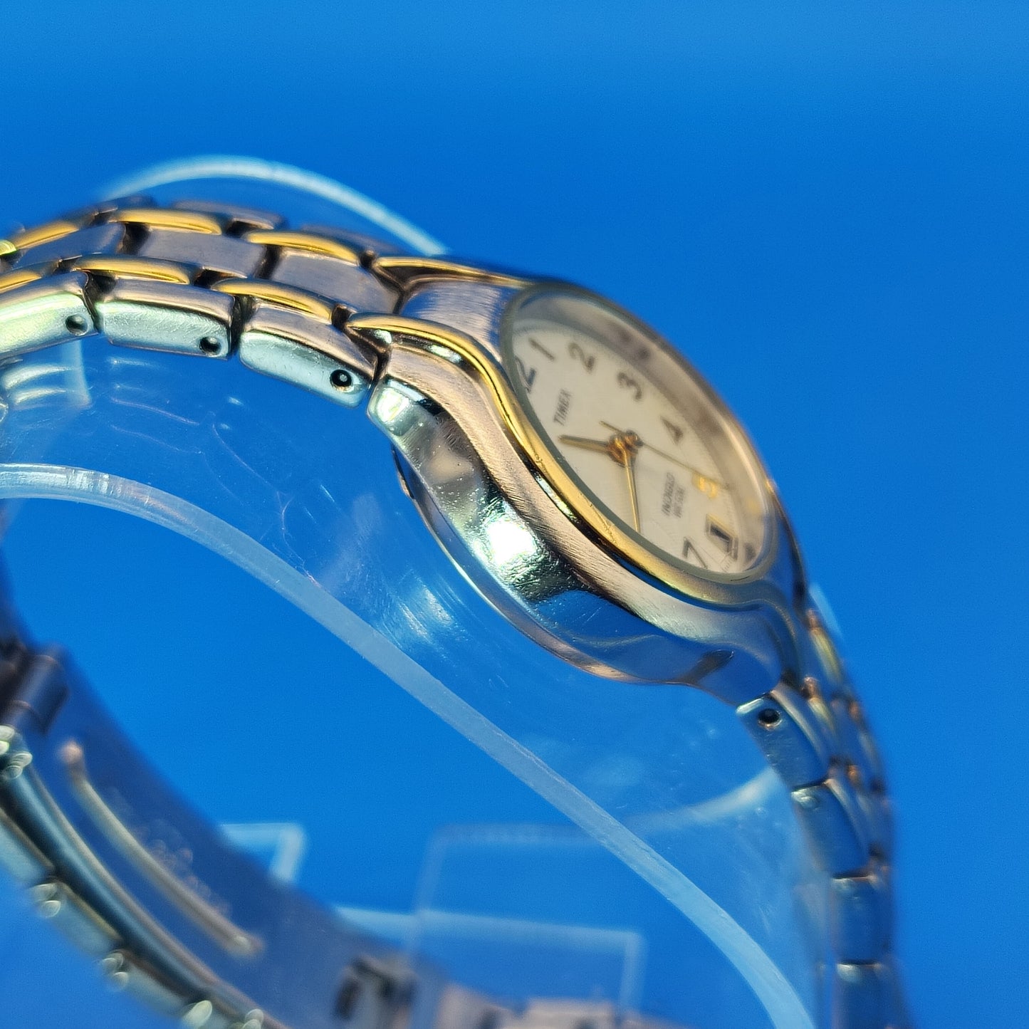 Vintage 1993 Timex Indiglo 27mm Two Tone Women's Quartz Watch Fits size 6.75 & Smaller