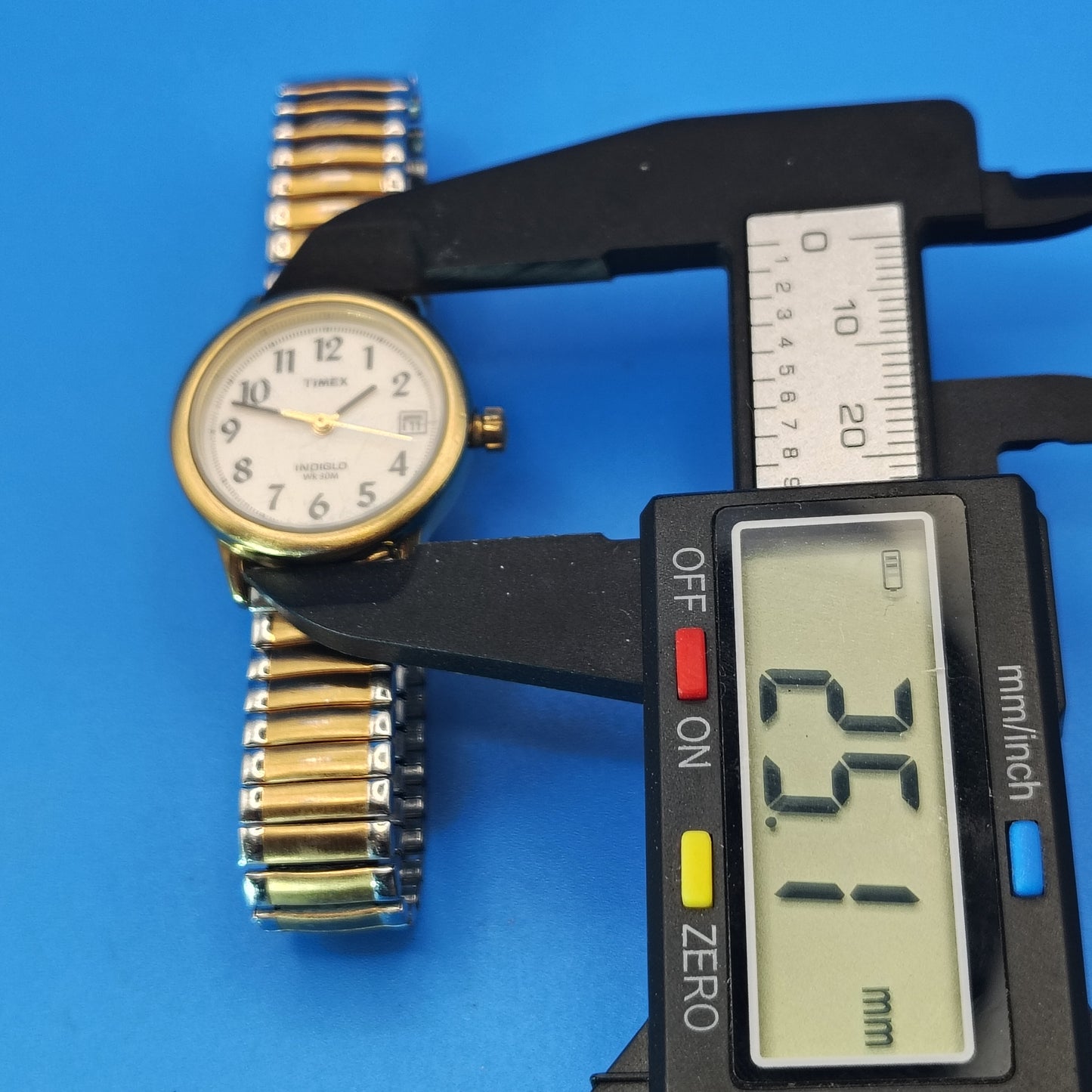 Vintage 1990s Timex Indiglo Easy Reader Date 25mm Women's Quartz Watch