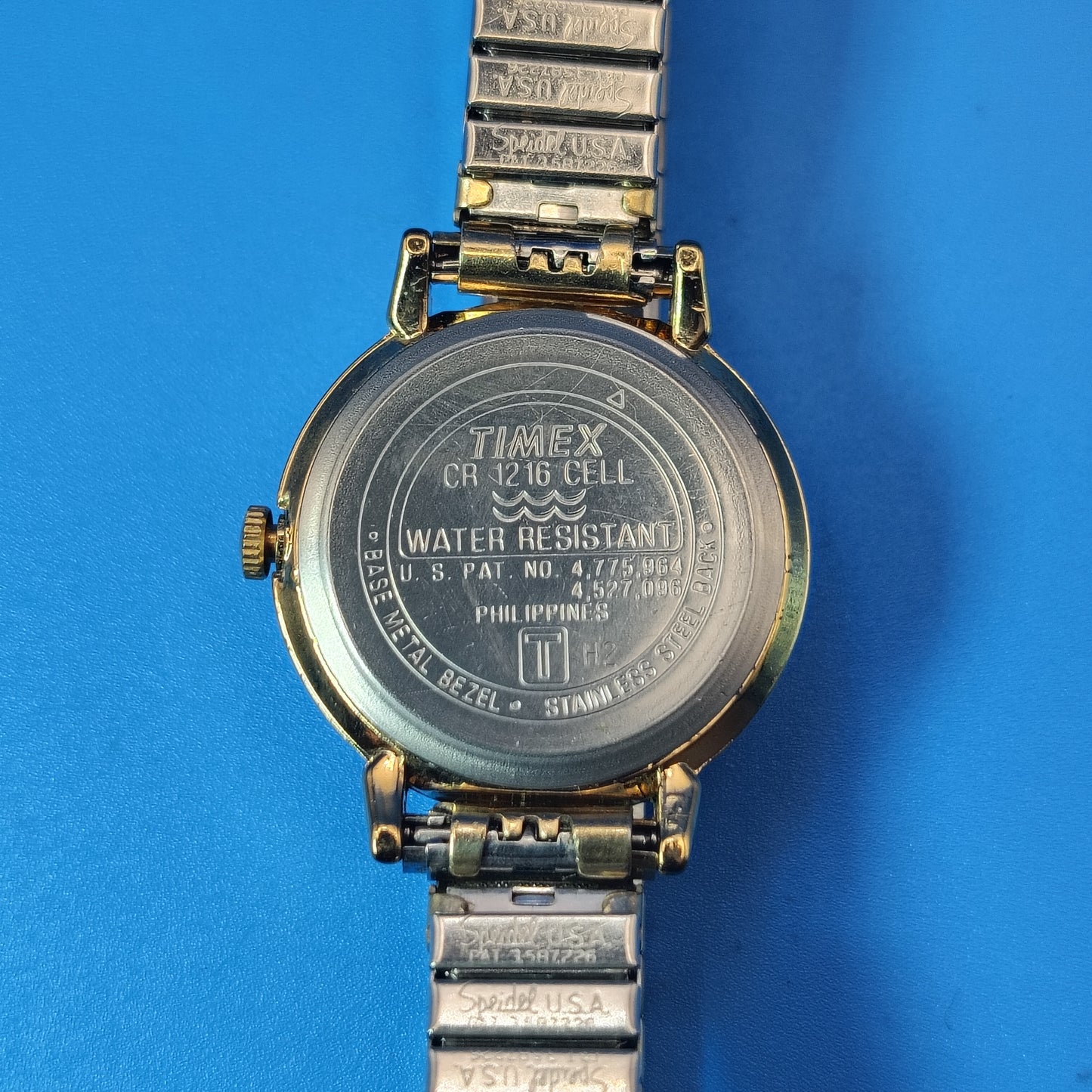 Vintage 1996 Timex Indiglo 23mm Two Tone Women's Quartz Watch Stretch Bracelet