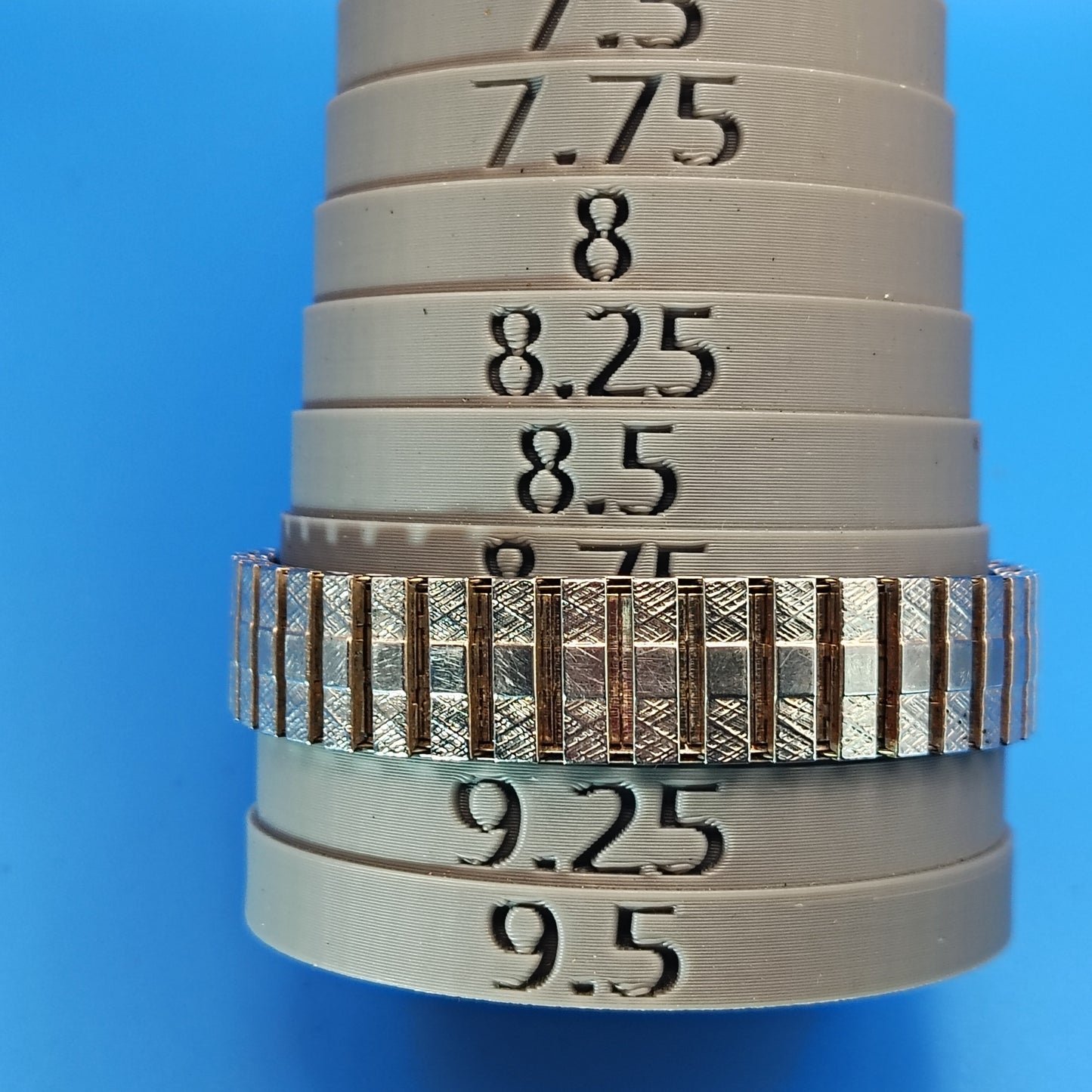 Vintage 1972 Timex Tank 30mm Mens Quartz Watch Gold Tone Stretch Bracelet Fits wrists up to size 9