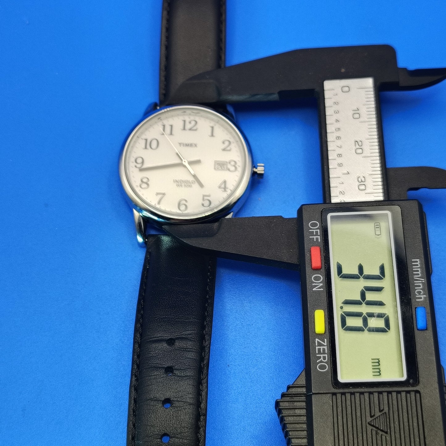 Vintage 1990's Timex Indiglo Easy Reader Date 35mm Mens Quartz Watch Geniune Leather Strap