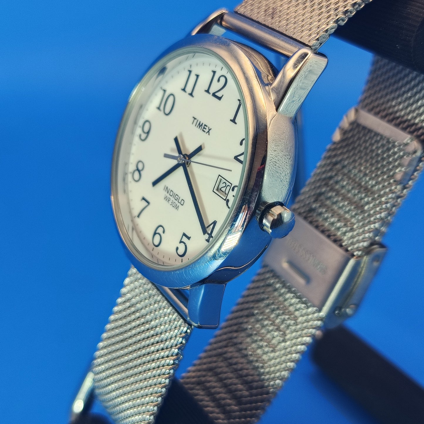 Vintage 1990's Timex Easy Reader Date 35mm Mens Quartz Watch New Stainless Steel Mesh Bracelet