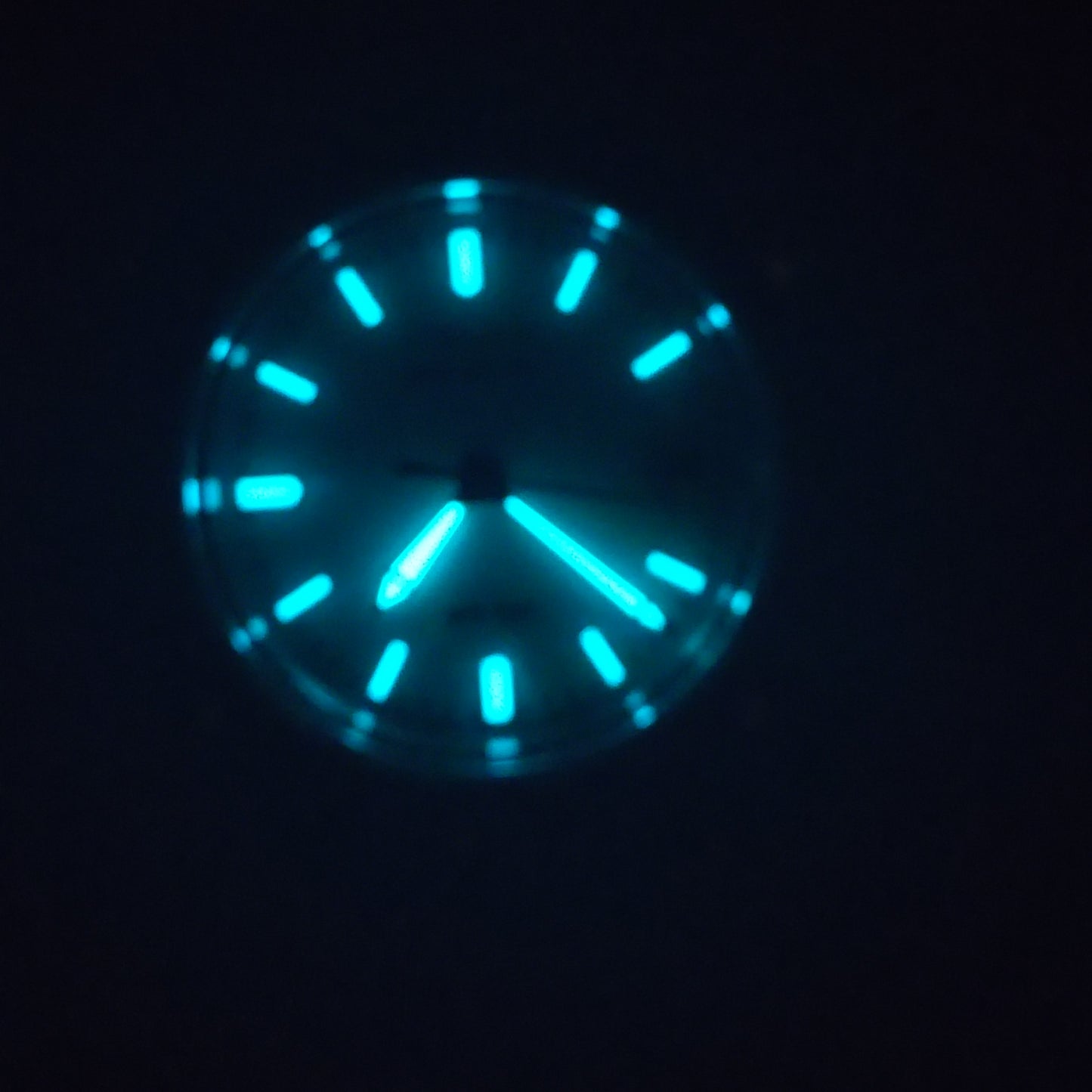 Vintage 2005 Citizen Eco Drive Solar Genuine Diamond Mother of Pearl Women's Quartz Watch