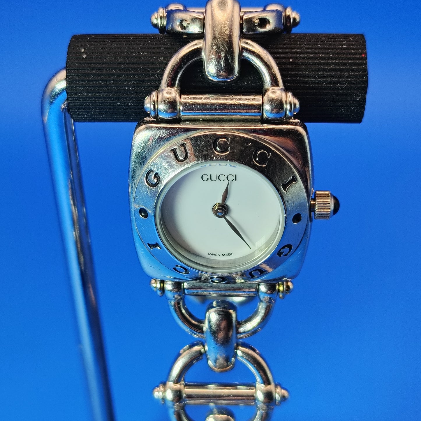 Vintage 1992 Authentic Gucci 6400L Genuine Swiss Made Horsebit Link 20mm Women's Luxury Quartz Watch