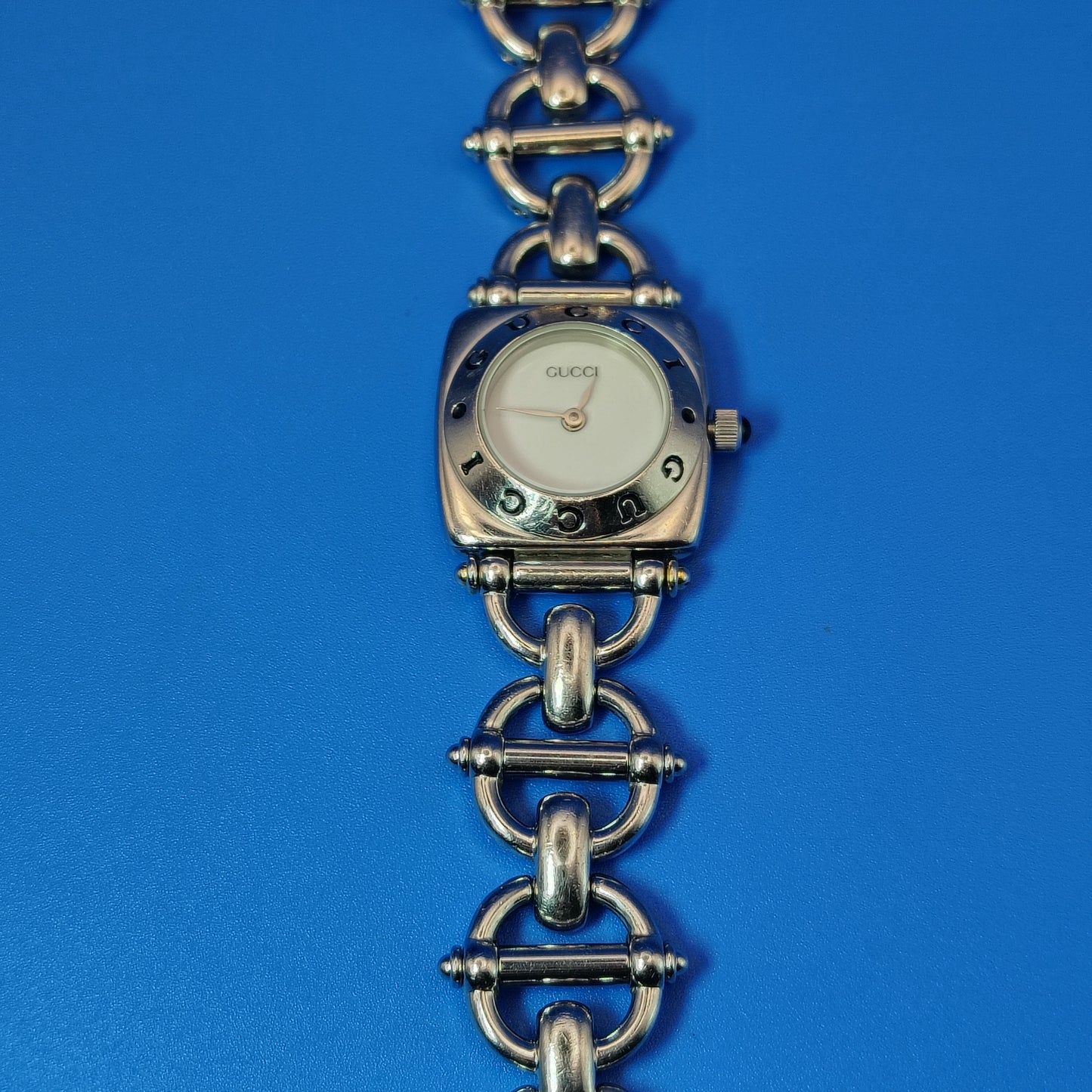 Vintage 1992 Authentic Gucci 6400L Genuine Swiss Made Horsebit Link 20mm Women's Luxury Quartz Watch