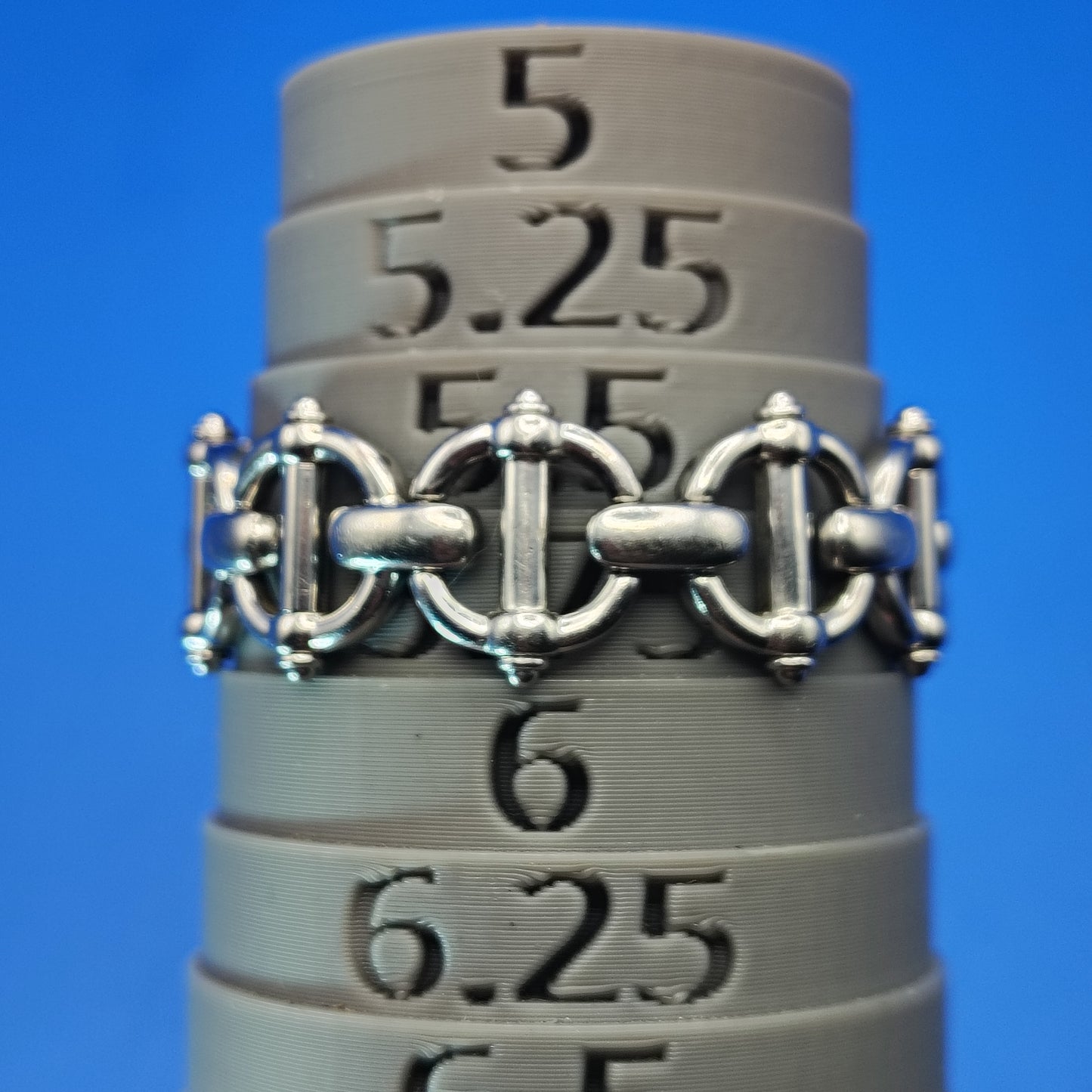 Vintage 1992 Authentic Gucci 6400L Genuine Swiss Made Horsebit Link 20mm Women's Luxury Quartz Watch