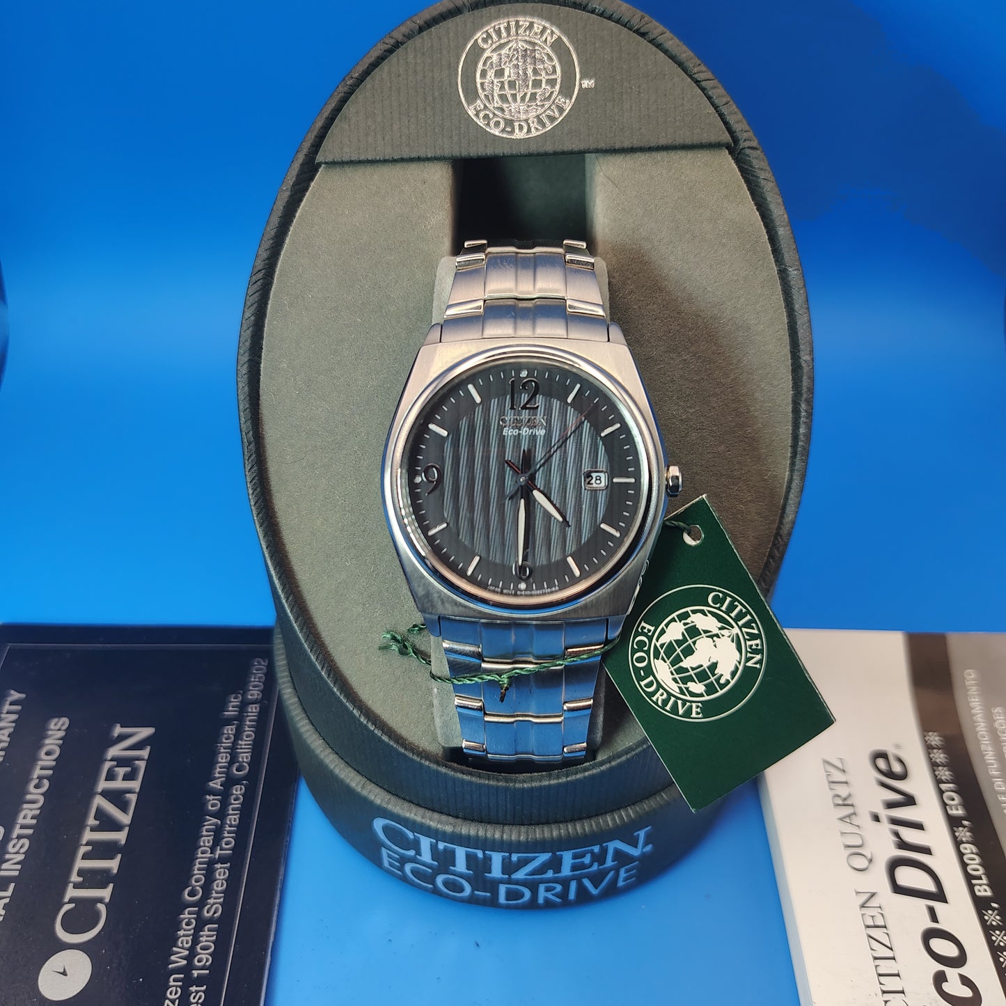 New Vintage Citizen Eco Drive Date 36mm Mens Quartz Luxury Watch Full Set Never Worn NOS (New old Stock)