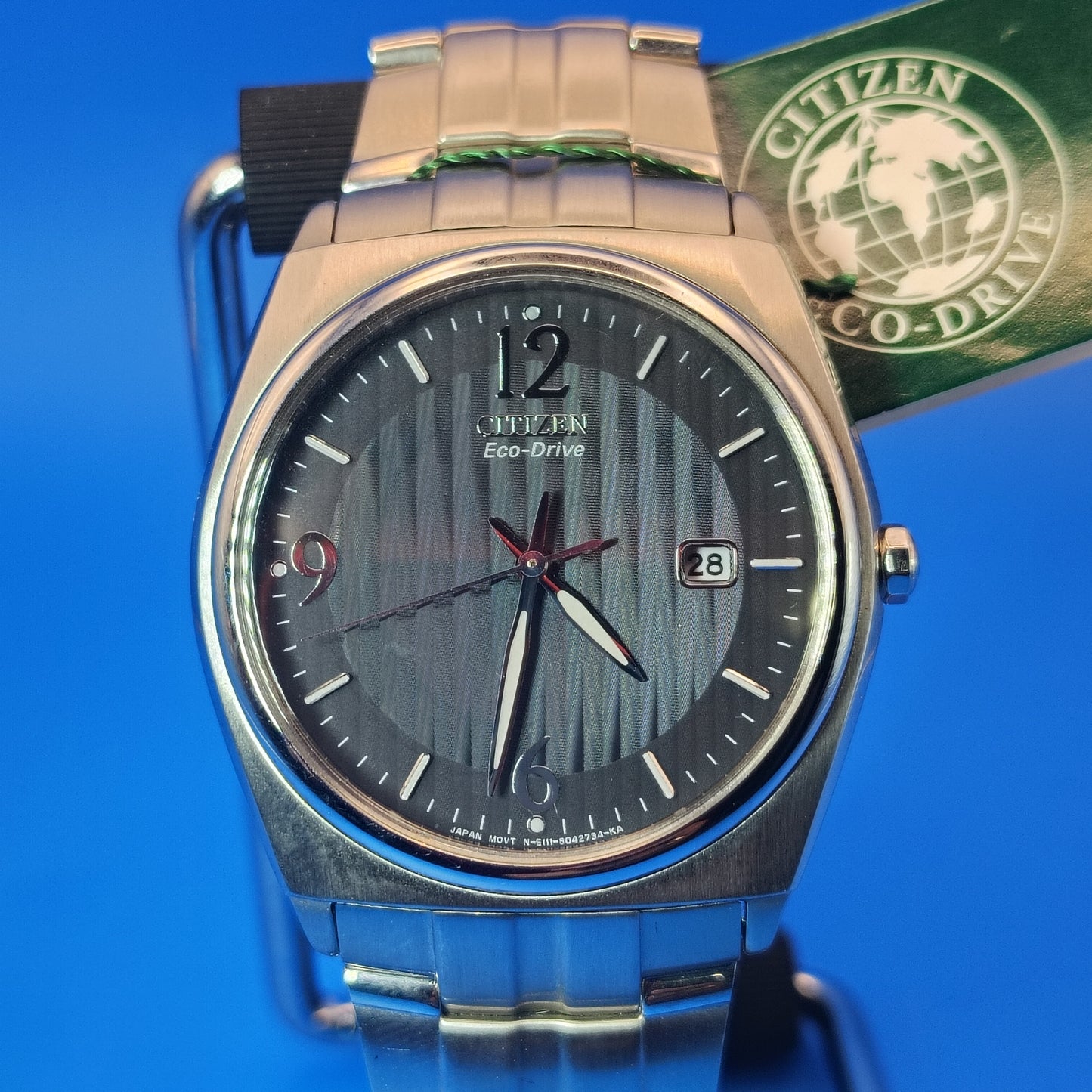 New Vintage Citizen Eco Drive Date 36mm Mens Quartz Luxury Watch Full Set Never Worn NOS (New old Stock)