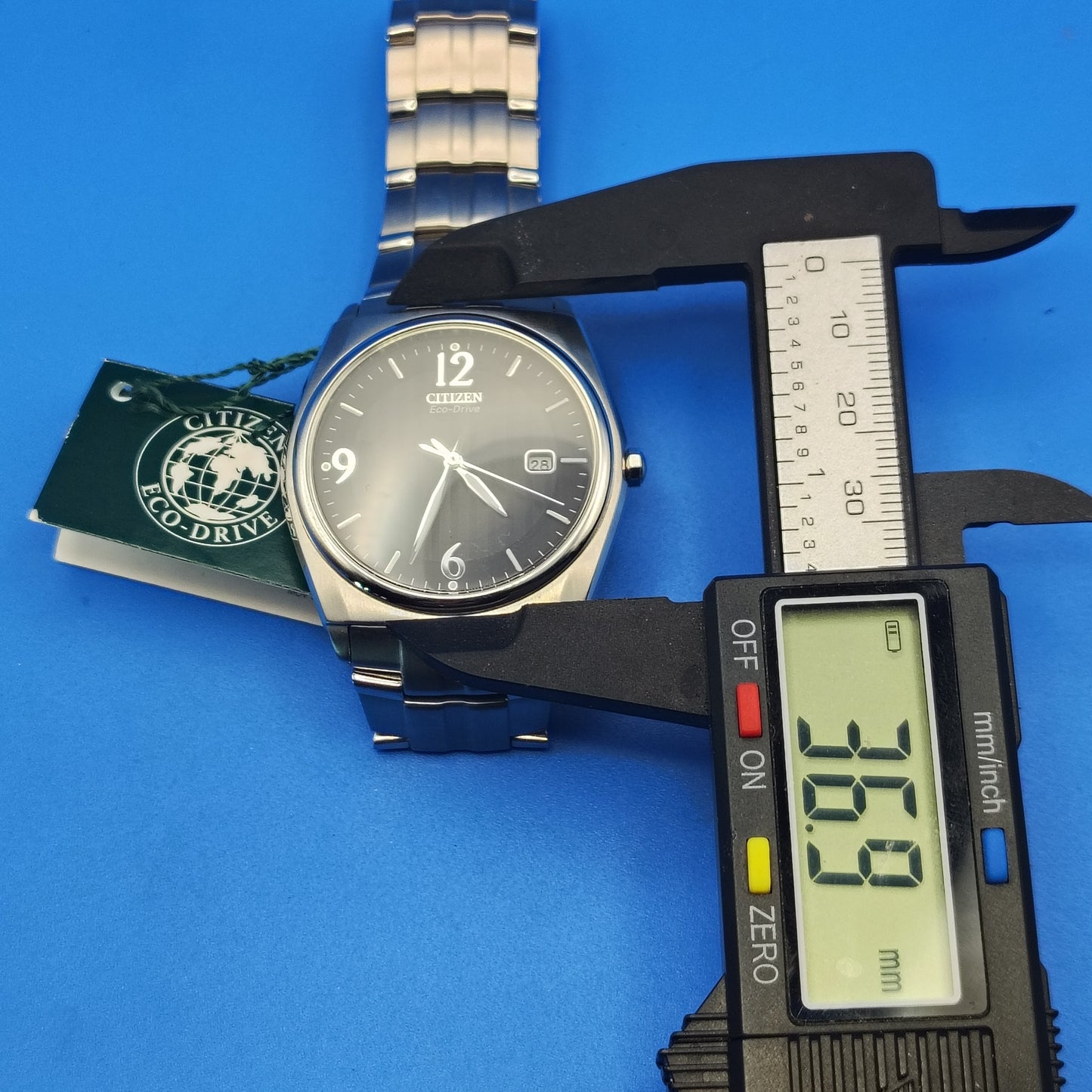 New Vintage Citizen Eco Drive Date 36mm Mens Quartz Luxury Watch Full Set Never Worn NOS (New old Stock)