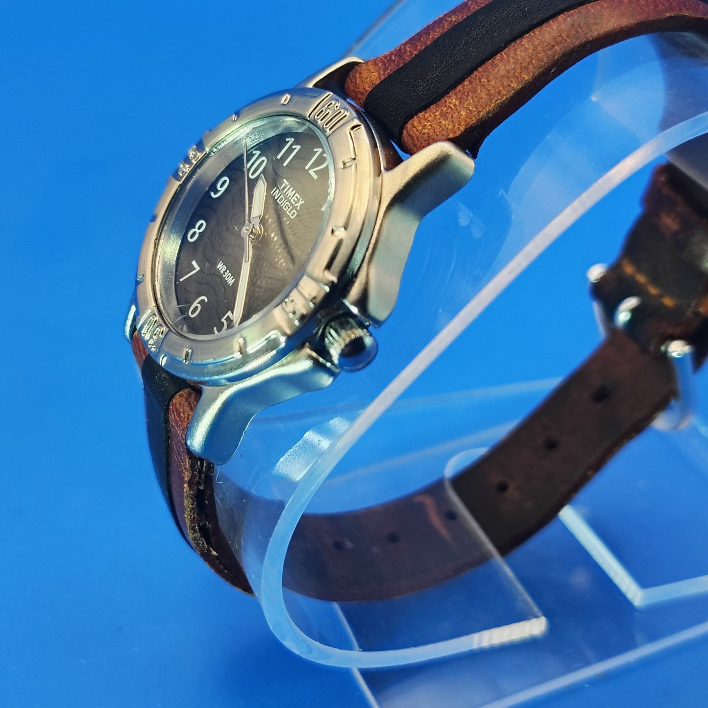 Vintage 2002 Timex Expedition Indiglo Wave Dial Women's 25mm Quartz Field Watch