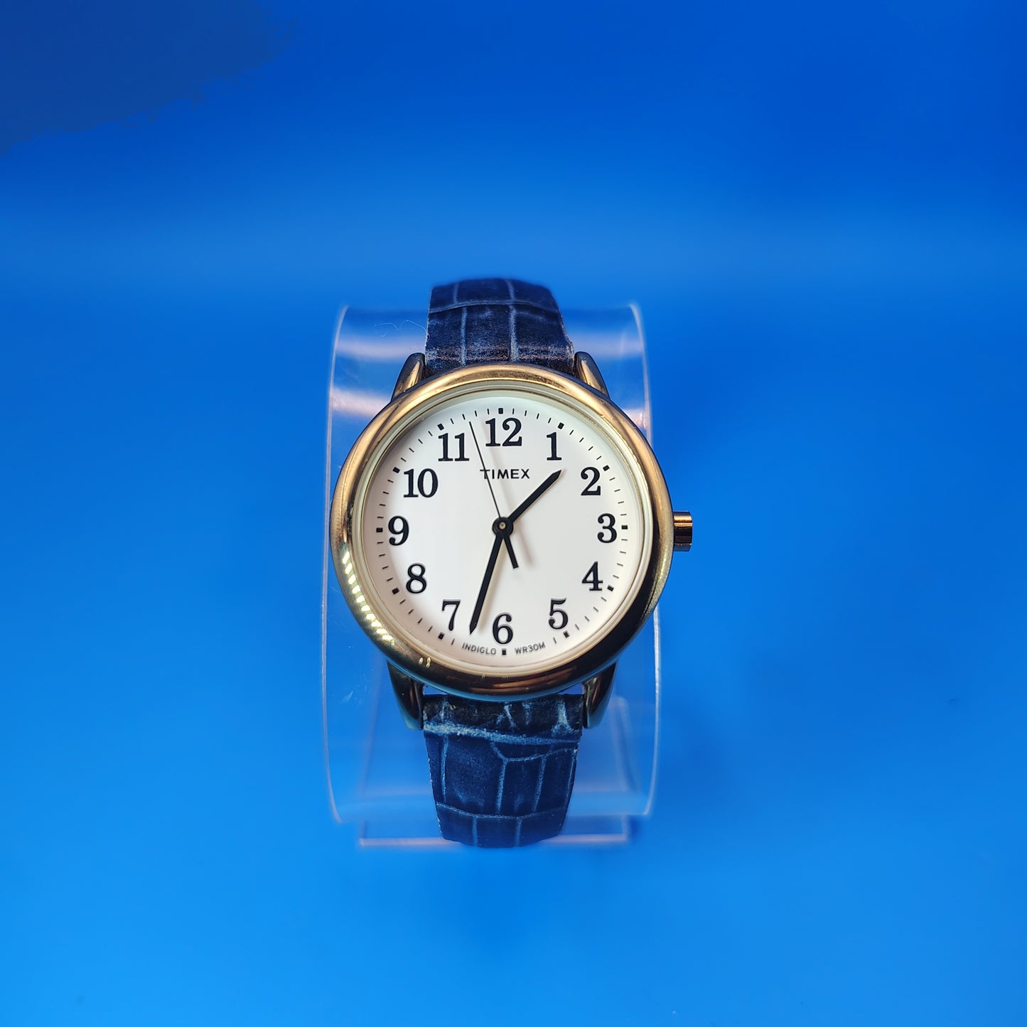 Vintage 1990's Timex Indiglo 30mm Women's Quartz Watch Genuine Leather Strap