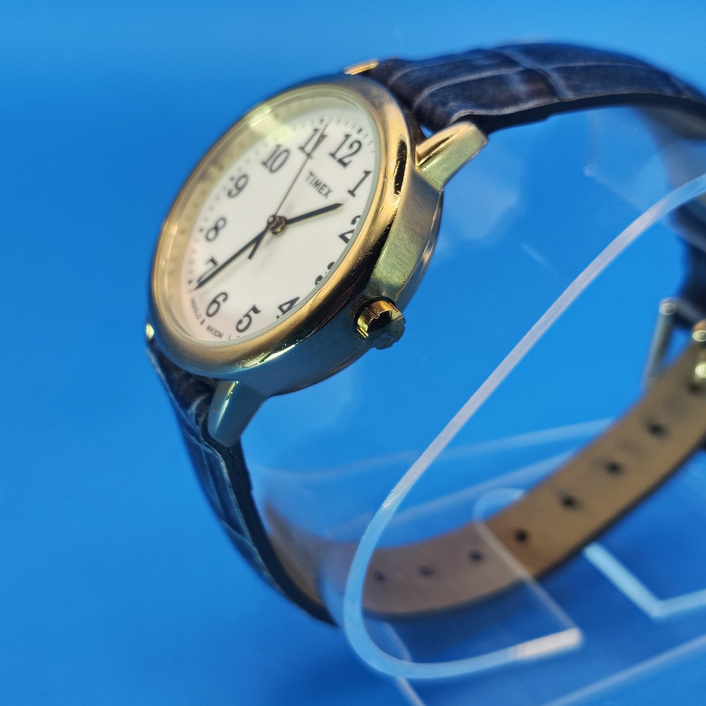 Vintage 1990's Timex Indiglo 30mm Women's Quartz Watch Genuine Leather Strap