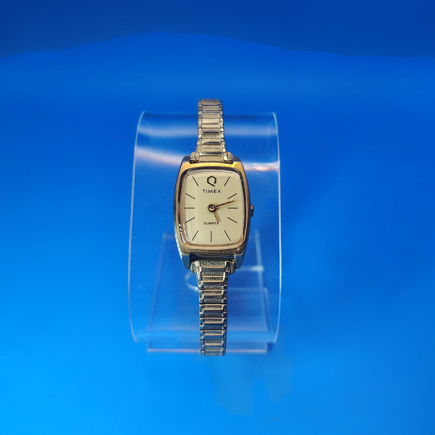 Vintage 1974 Timex Electronic Set 20mm Women's Quartz Watch Stretch Bracelet