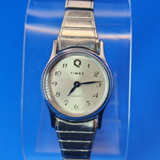 Vintage 1989 Timex 21mm Women's Quartz Watch Stretch Bracelet Stainless Steel