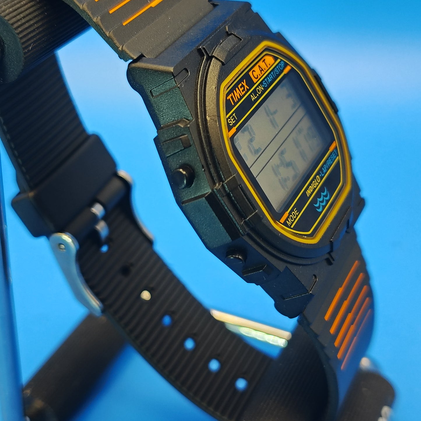 Rare Vintage 1986 Timex C.A.T. Computer Aided Timing Limited Edition 26mm Mens Digital Retro Watch