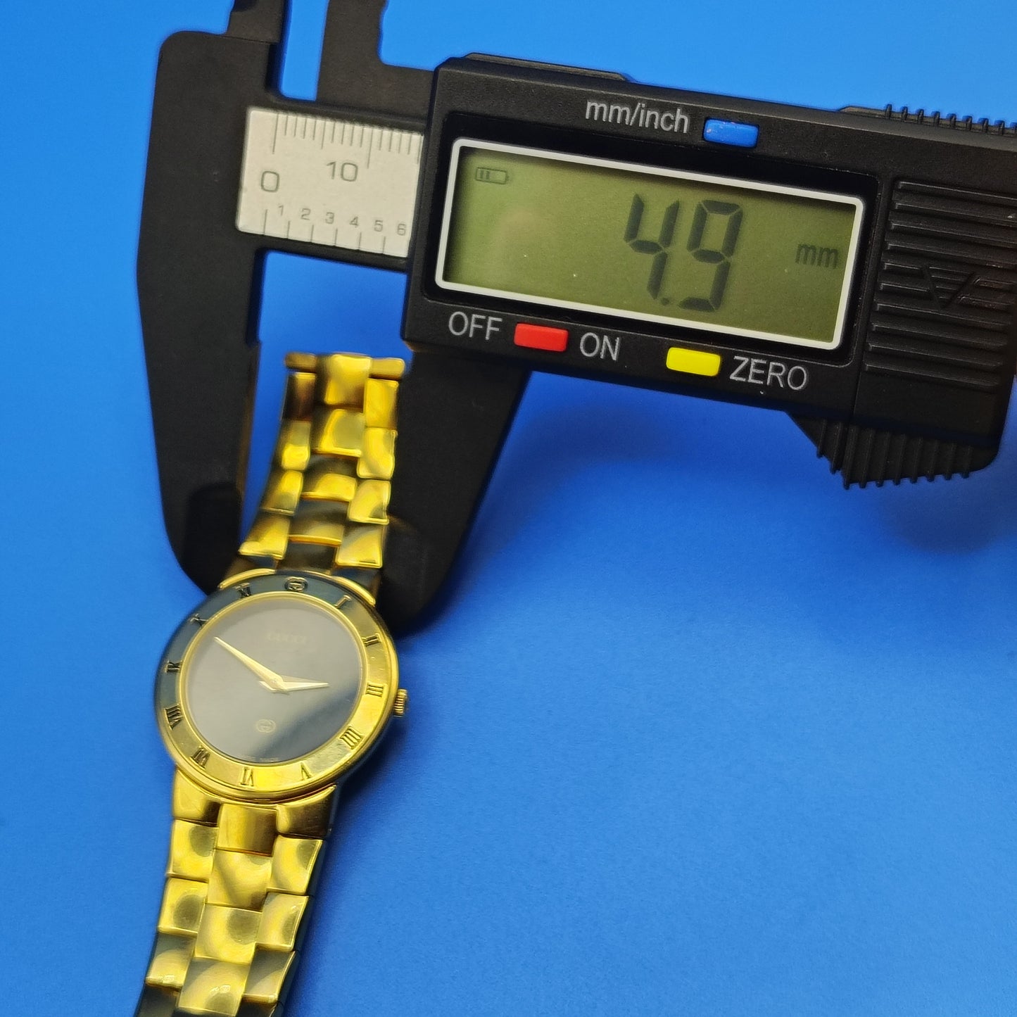 Vintage 1984 Gucci 3300L Swiss Made 14mm Women's Quartz Luxury Watch 24kt GP