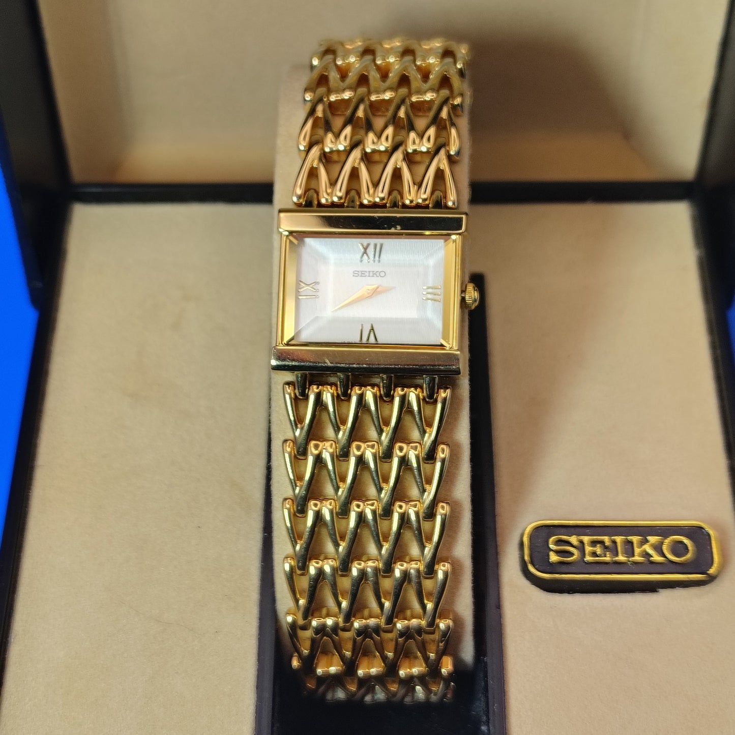 Rare Vintage 1981 Seiko Tank 18mm Women's Quartz Luxury Watch New Old Stock Full Set Never Worn Box and Papers