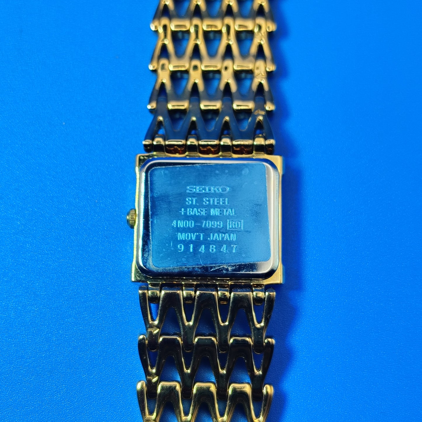 Rare Vintage 1981 Seiko Tank 18mm Women's Quartz Luxury Watch New Old Stock Full Set Never Worn Box and Papers