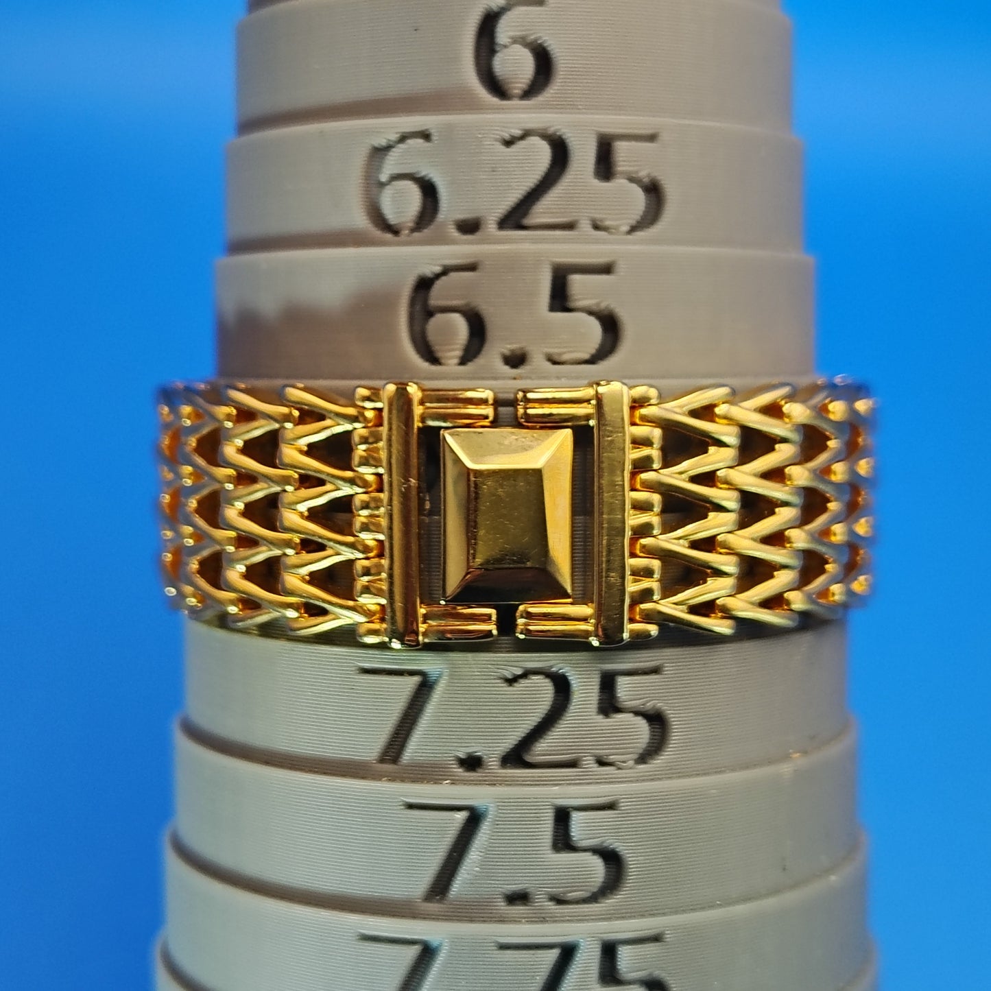 Rare Vintage 1981 Seiko Tank 18mm Women's Quartz Luxury Watch New Old Stock Full Set Never Worn Box and Papers