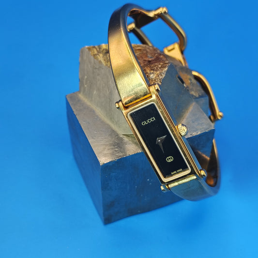 Vintage 1989 Gucci 1500L Authentic Swiss Made 24mm Women's Quartz Luxury Watch Bangle NOS New Never Worn