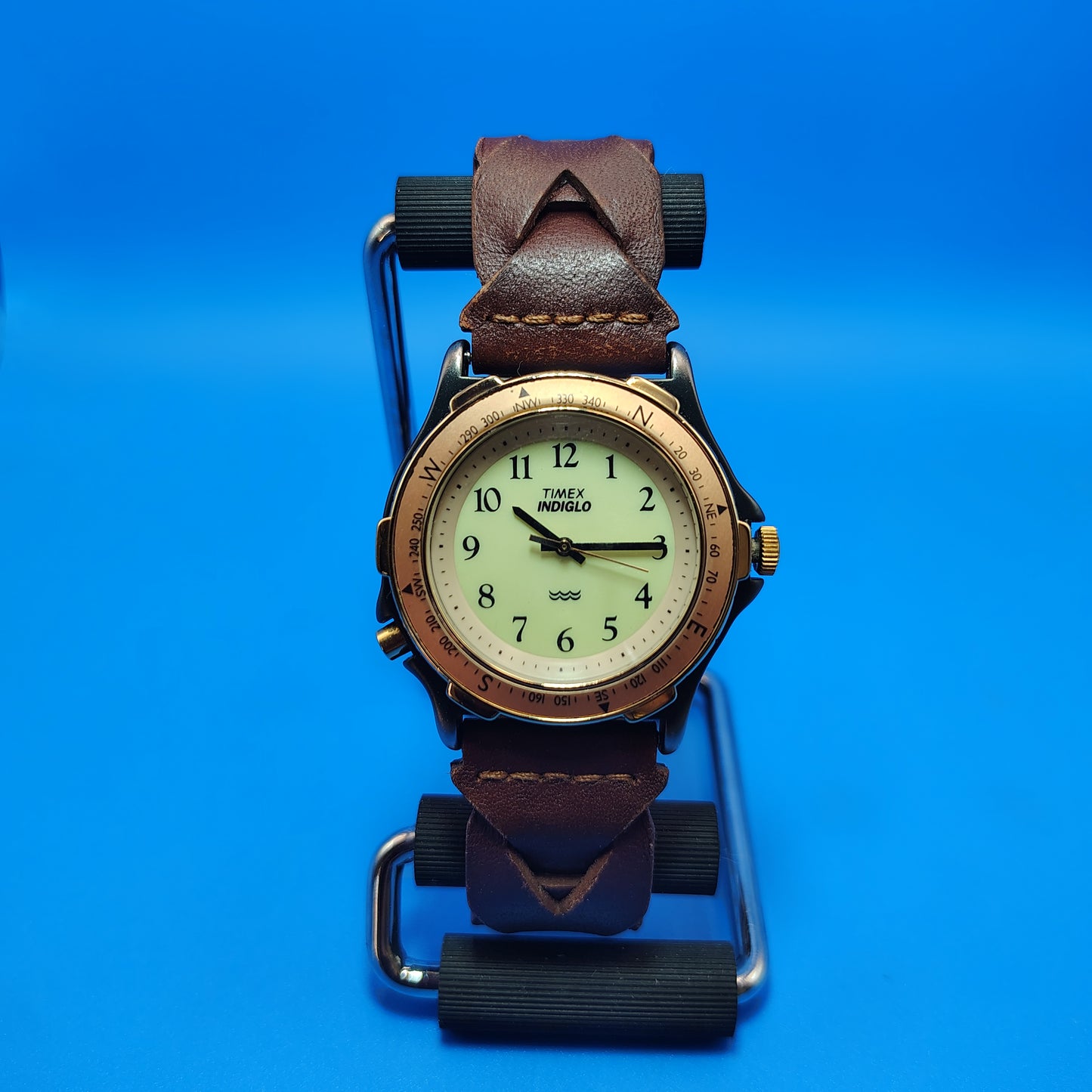 Vintage 2002 Timex Indiglo Expedition 35mm Mens Quartz Watch Braided Geniune Leather Strap Size 5-8.25