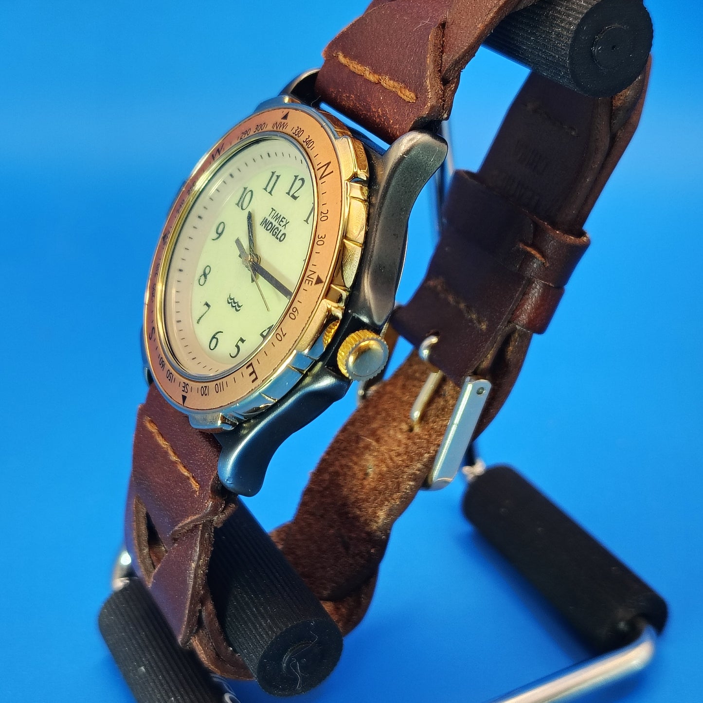 Vintage 2002 Timex Indiglo Expedition 35mm Mens Quartz Watch Braided Geniune Leather Strap Size 5-8.25