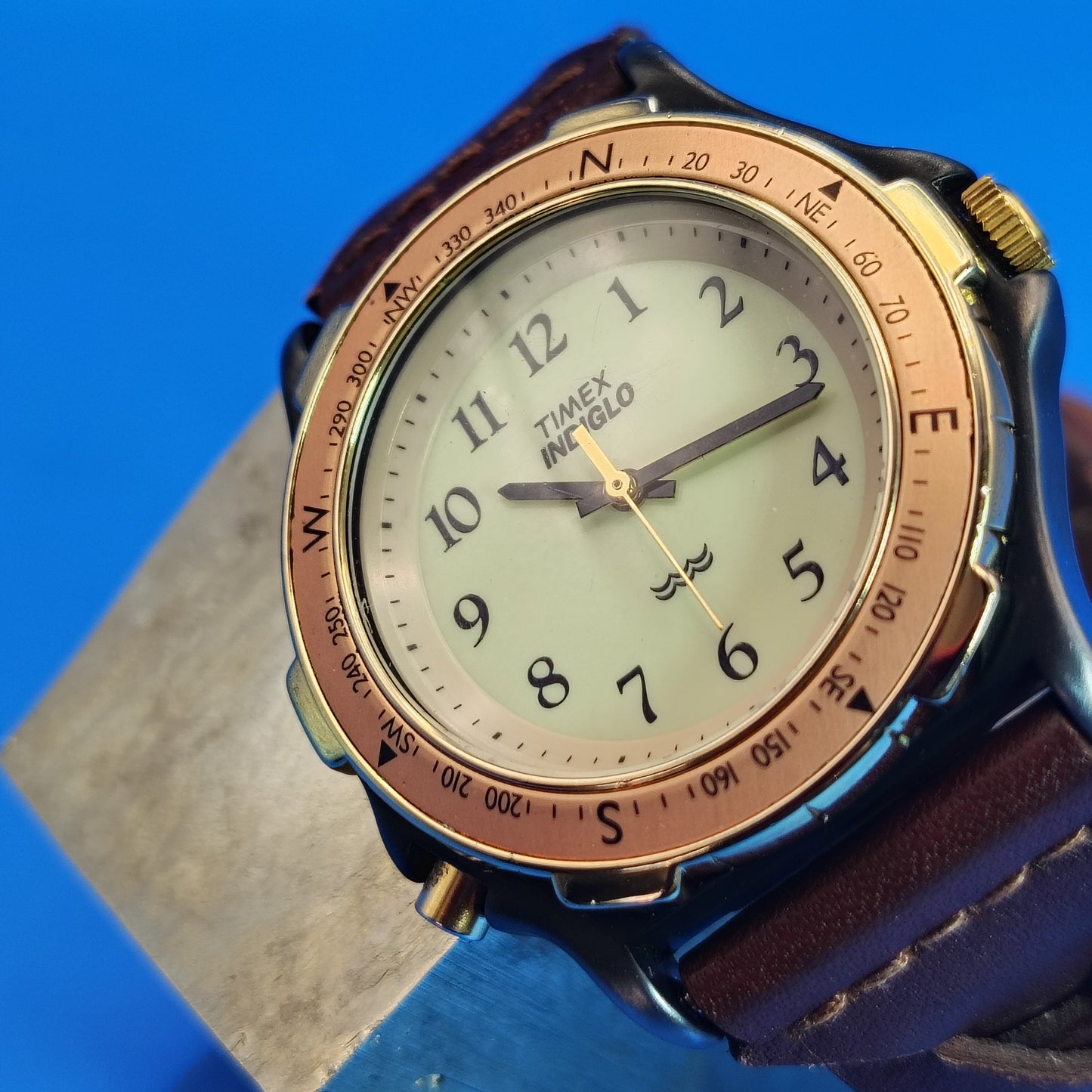 Vintage 2002 Timex Indiglo Expedition 35mm Mens Quartz Watch Braided Geniune Leather Strap Size 5-8.25