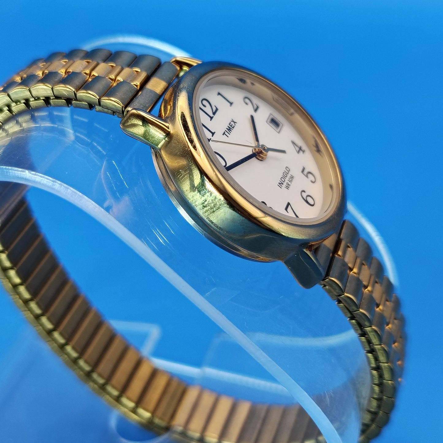 Vintage Timex Easy Reader Date 25mm Women's Gold Tone Quartz Watch New Stretch Bracelet size 6-8.5