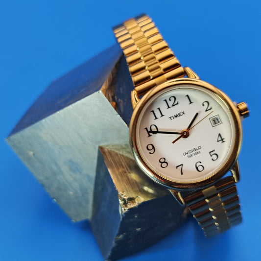 Vintage Timex Easy Reader Date 25mm Women's Gold Tone Quartz Watch New Stretch Bracelet size 6-8.5