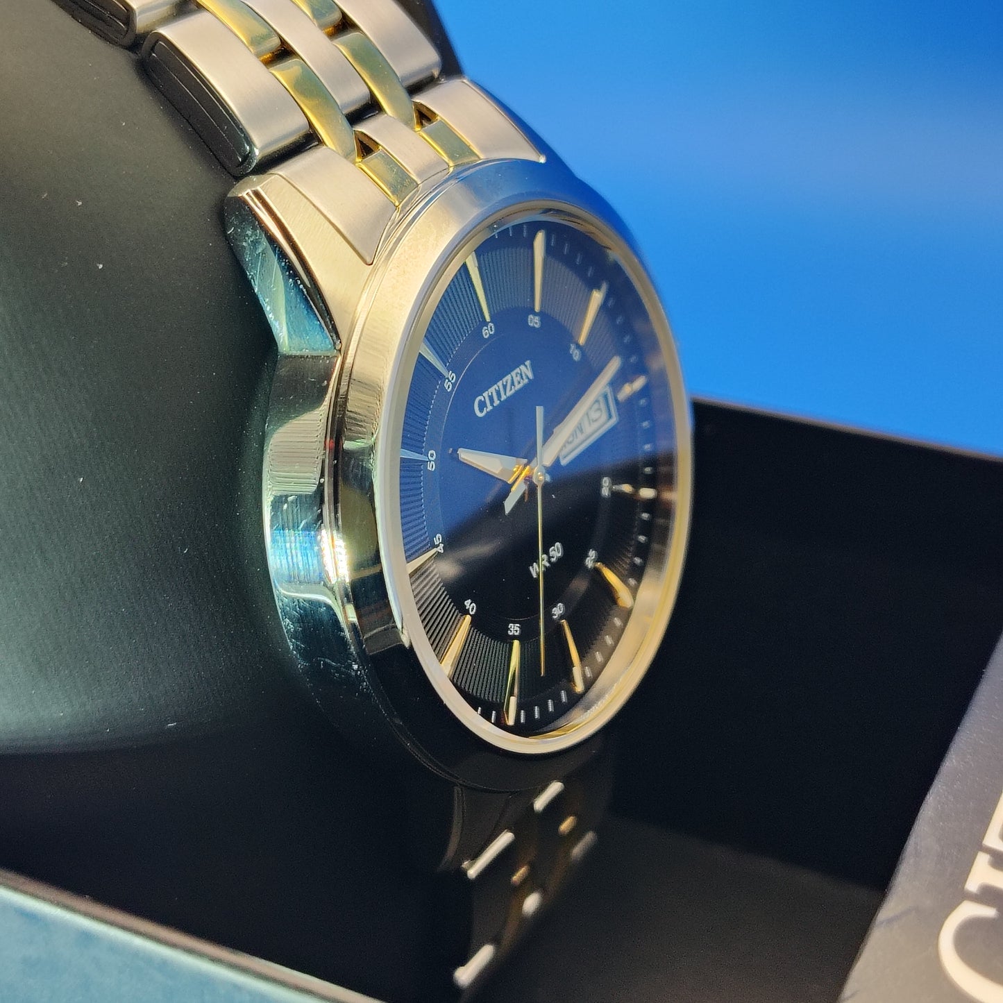 Vintage Citizen Day Date 40mm Mens Quartz Two Tone Luxury Watch Full Set NOS NEW