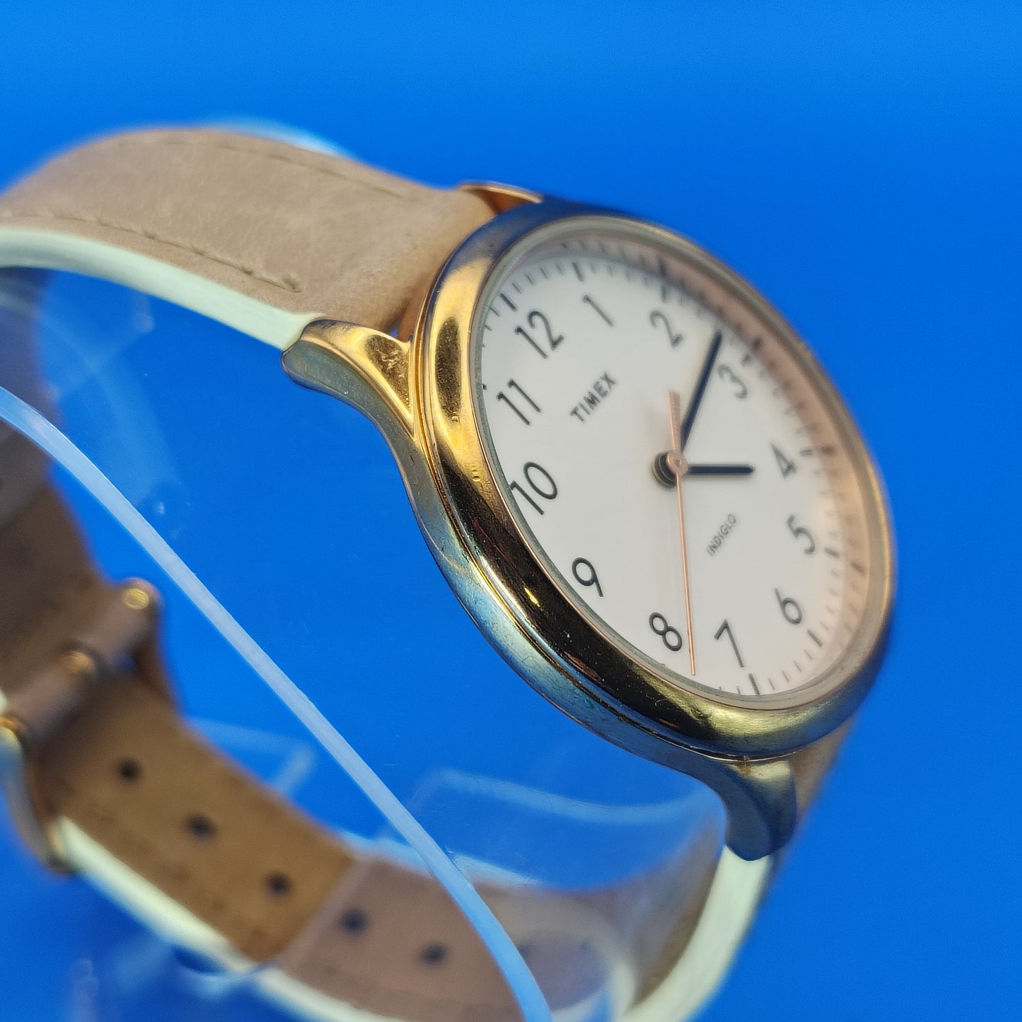 Vintage 1996 Timex Indiglo 33mm Women's Quartz Watch Leather Strap Size 4-7.5